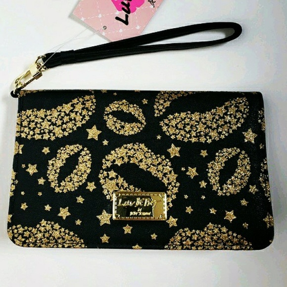 Betsey Johnson Handbags - Betsy Johnson Black and Gold Lip Star Wristlet